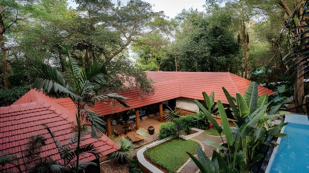 Brij Paraiso, Saligao