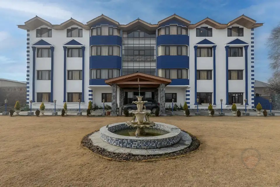 Echor Kashmir Holidays Resort, Srinagar