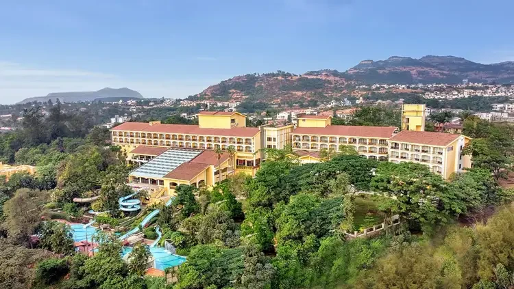 Fariyas Resort Lonavala, photo 3