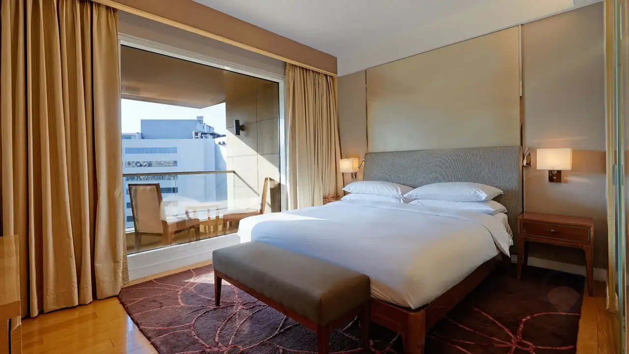 Hyatt Regency, photo 3