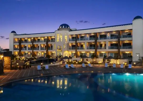 Ramee Royal Resort & Spa, City outskirts