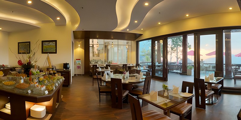 Royal Orchid Fort Resort Mussoorie, photo 2