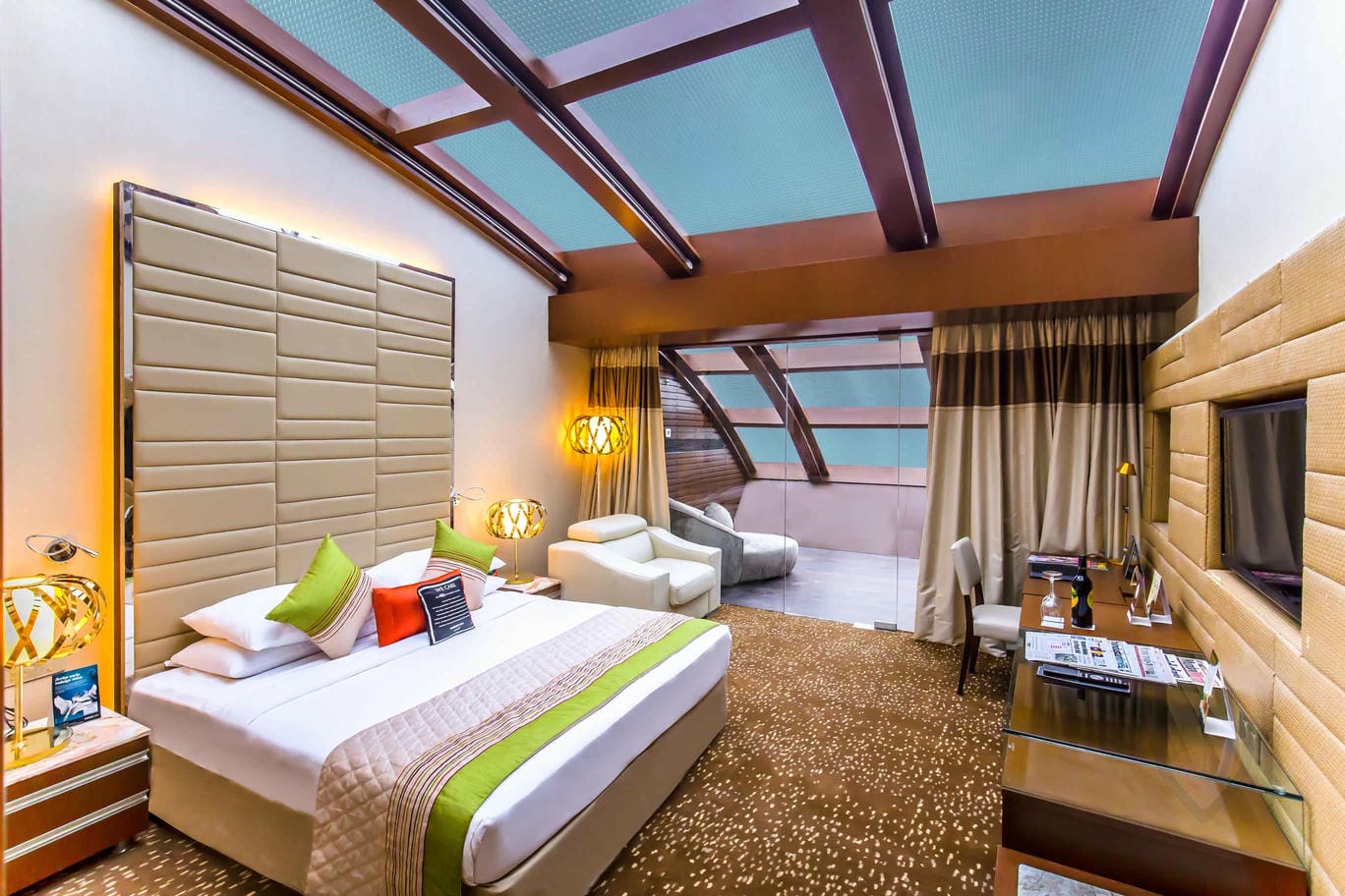 Sahara Star, photo 2