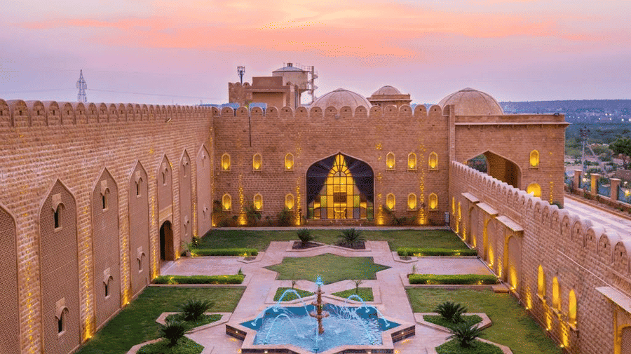 Sairafort Sarovar Portico, photo 3