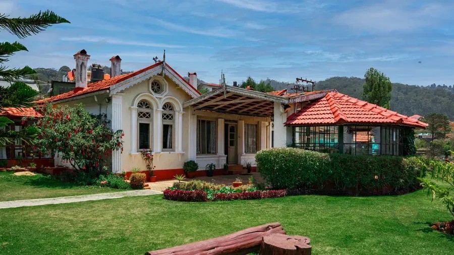 Sherlock Ooty, Ooty