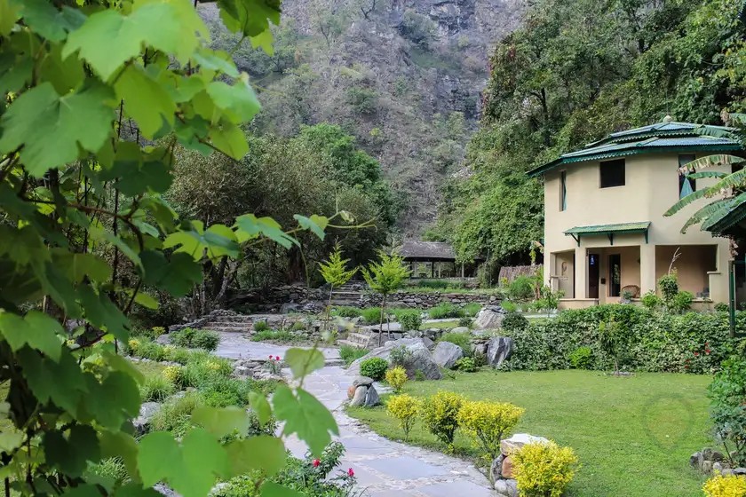 Soulitude in the Himalayas, photo 2