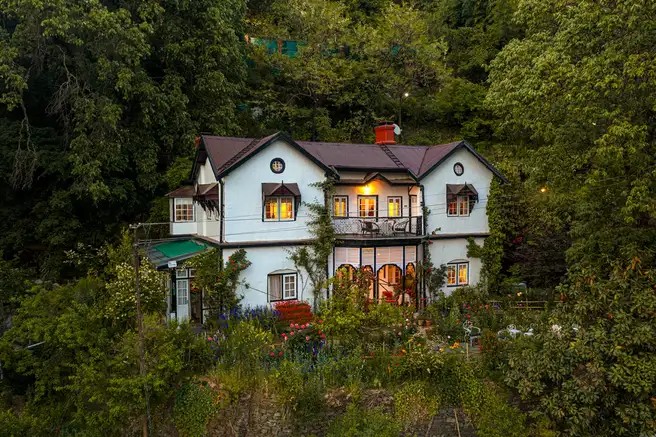 Sunnymead Estate, Shimla