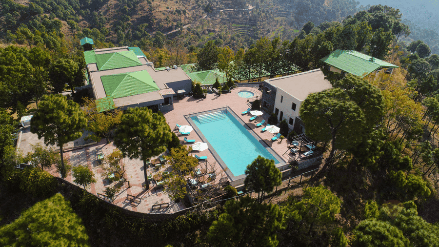 Suryavilas Luxury Resort & Spa, Solan