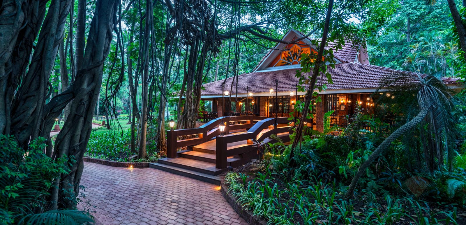 Taj Holiday Village Resort, Candolim