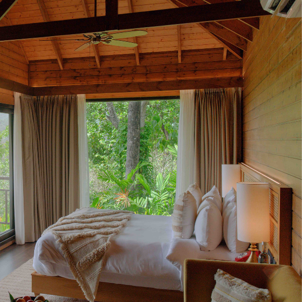 The Postcard Hideaway, Netravali