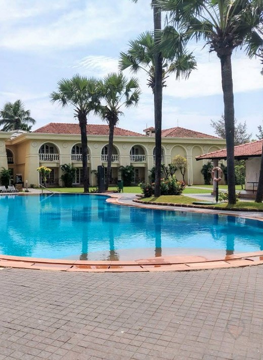 The Zuri White Sands Resort & Casino, Varca Beach