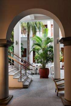 Villa Shanti, White Town