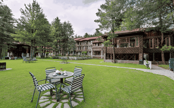WelcomHotel PinenPeak, Pahalgam