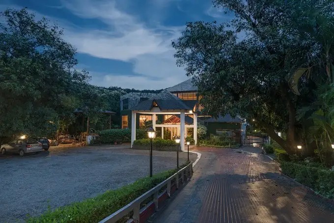 Wood Castle Spa & Resort Jim Corbett, photo 2